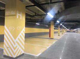 地下車(chē)庫(kù)停車(chē)位劃線的規(guī)格通常在是多少？