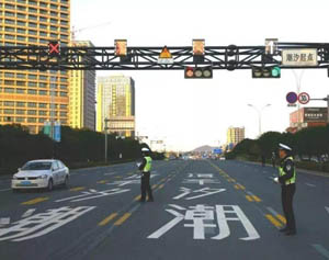 潮汐車道代表什么意思 潮汐車道的作用有哪些？