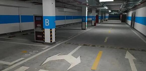 蘇州劃停車位線多少錢一個，價格取決于哪些因素？