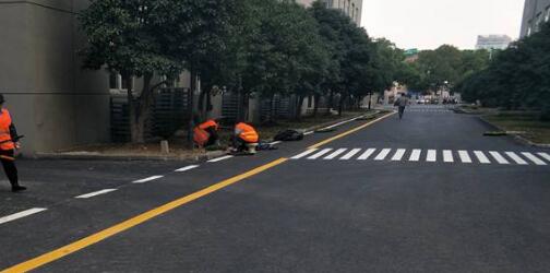 蘇州醫(yī)院道路劃線標(biāo)準(zhǔn)？提高行車安全