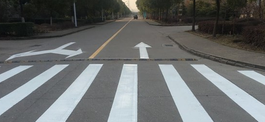 蘇州廠區(qū)道路標(biāo)識(shí)劃線？找飛揚(yáng)市政