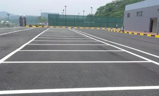 定制化解決方案，蘇州廠區(qū)道路標線的首選