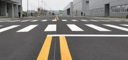 蘇州工廠車間劃線施工選哪家？專業(yè)團隊助力工廠規(guī)范生產(chǎn)